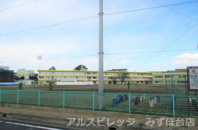 【小学校】ふじみ野市立上野台小学校まで1233ｍ