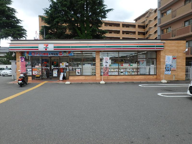 【コンビニエンスストア】セブンイレブン　宝塚南口2丁目店まで1566ｍ