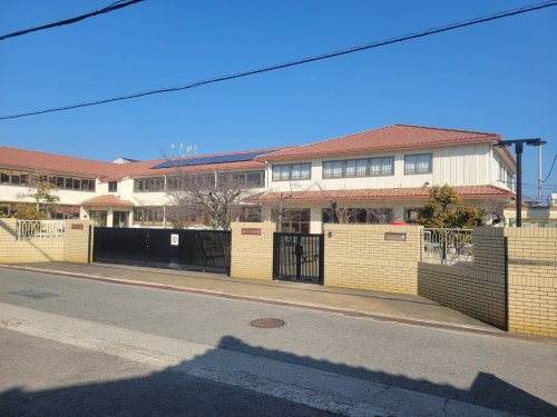 【幼稚園】みどり幼稚園まで1692ｍ