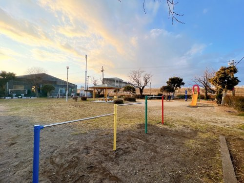 【公園】堰下公園まで2800ｍ