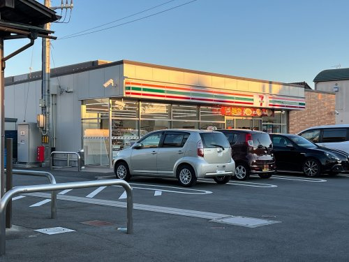【コンビニエンスストア】セブンイレブン　沼津大岡南店まで836ｍ