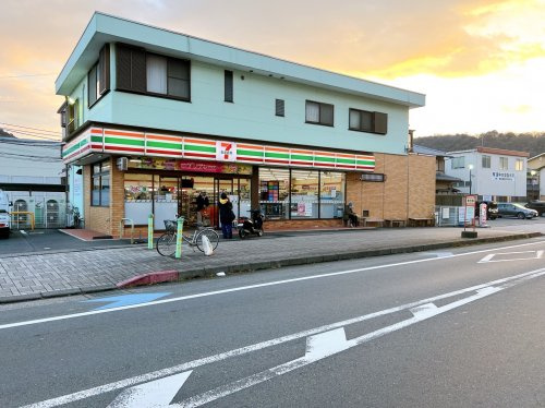 【コンビニエンスストア】セブンイレブン　清水町長沢店まで1710ｍ