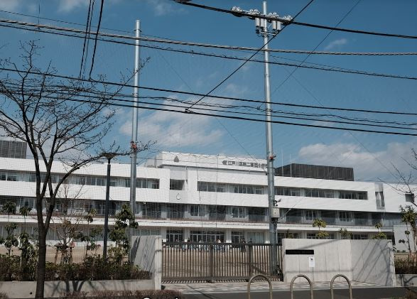 【小学校】江戸川区立第二葛西小学校まで840ｍ