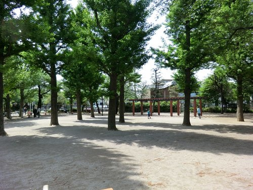 【公園】田向公園まで283ｍ