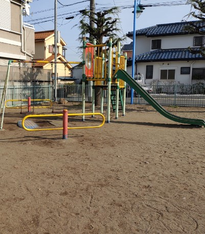 【公園】稲荷町公園まで653ｍ