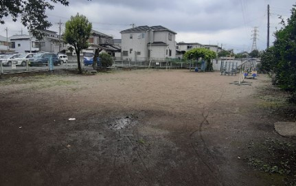 【公園】上久保公園まで612ｍ