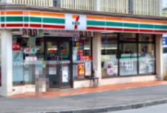 【コンビニエンスストア】セブンイレブン　川越南大塚4丁目店まで880ｍ