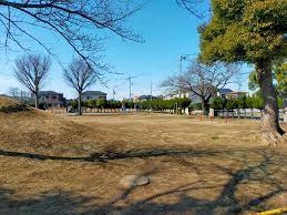 【公園】新立公園まで352ｍ