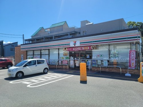 【コンビニエンスストア】セブンイレブン　尼崎武庫元町店まで548ｍ