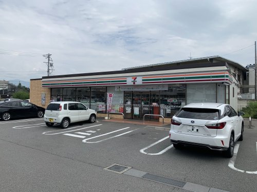 【コンビニエンスストア】セブンイレブン　長野荒木店まで502ｍ