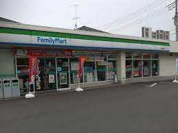 【コンビニエンスストア】ファミリーマート綾瀬落合北店まで1087ｍ