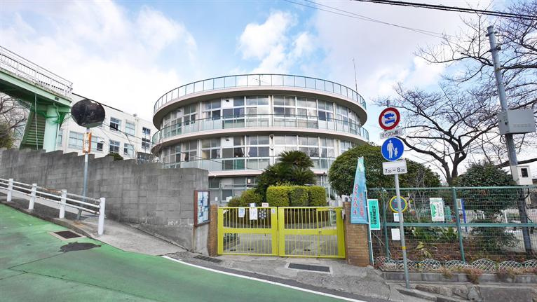【小学校】美野丘小学校まで988ｍ