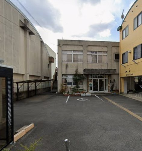 【市役所・区役所】和歌山市直川支所まで1604ｍ