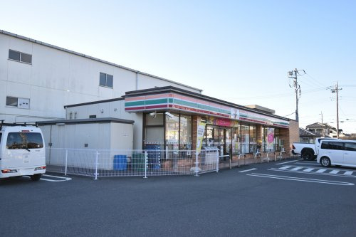 【コンビニエンスストア】セブンイレブン八潮緑町3丁目店まで500ｍ