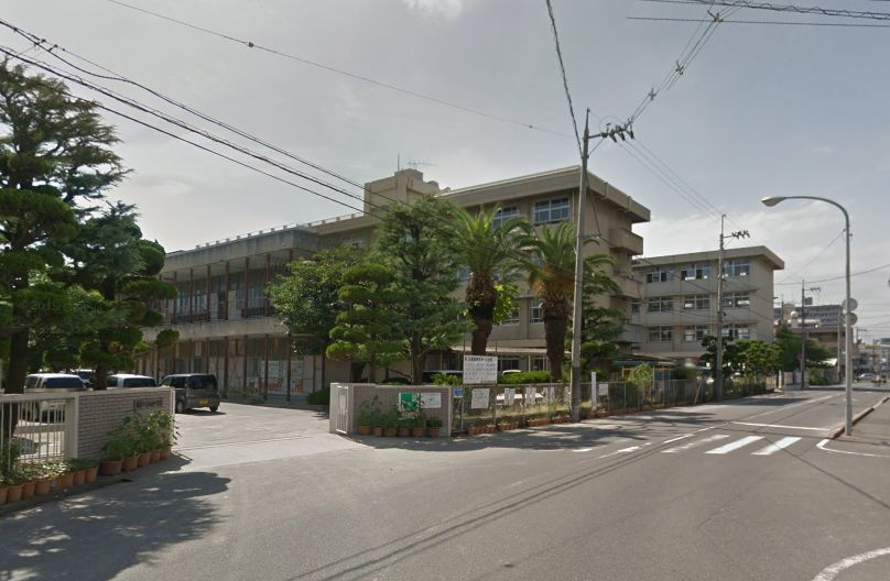 【中学校】福山市立城南中学校まで2562ｍ