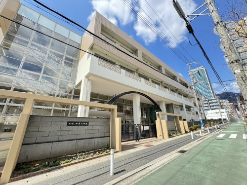 【小学校】中央小学校まで365ｍ