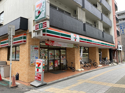 【コンビニエンスストア】セブン-イレブン　大阪南市岡3丁目店まで291ｍ