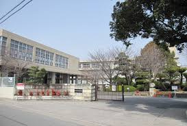 【中学校】加古川中学校まで1196ｍ