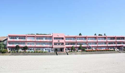 【小学校】誉田小学校まで641ｍ