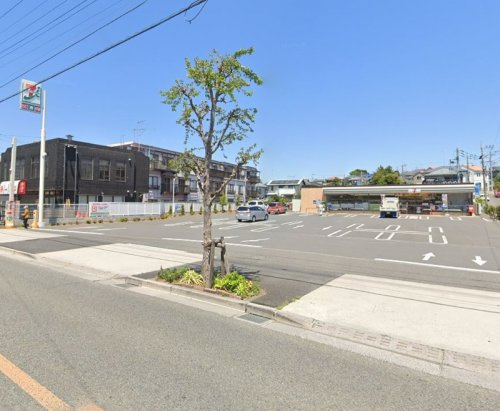 【コンビニエンスストア】セブンイレブン　町田常盤店まで743ｍ