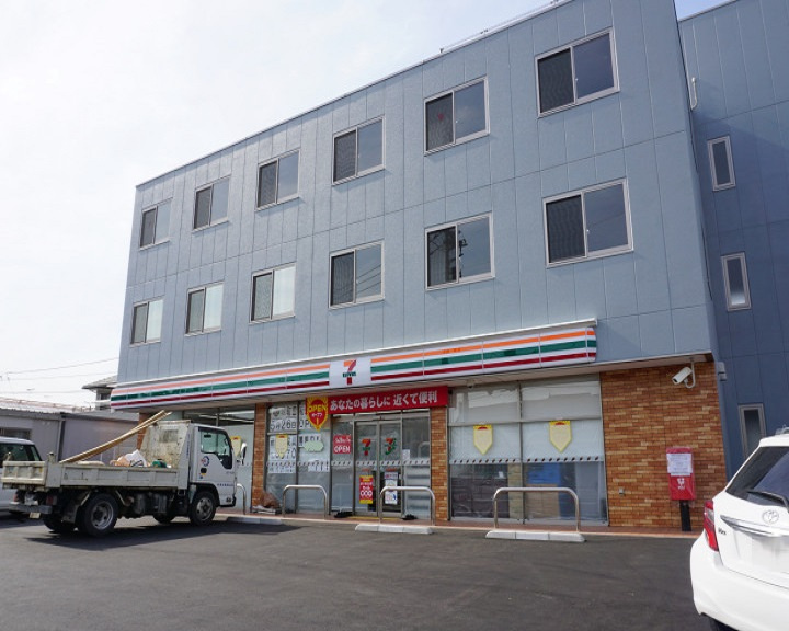 【コンビニエンスストア】セブンイレブン　町田相原駅西店まで697ｍ
