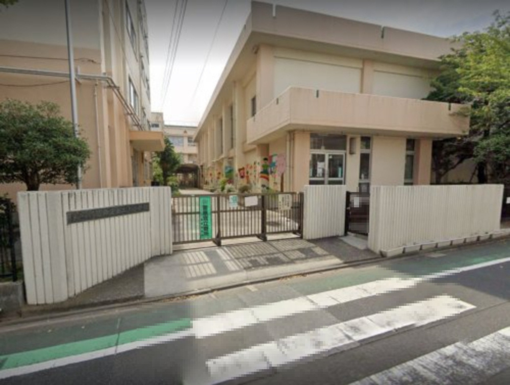 【小学校】二上小学校まで1075ｍ
