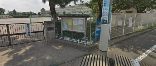 【小学校】町田市立町田第四小学校まで435ｍ