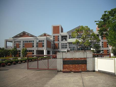 【中学校】ひたちなか市立田彦中学校まで972ｍ