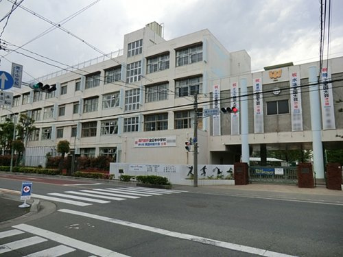 【中学校】川口市立青木中学校まで927ｍ