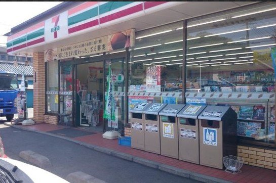 【コンビニエンスストア】セブンイレブン　所沢荒幡店まで474ｍ