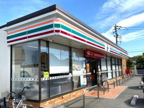 【コンビニエンスストア】セブンイレブン　深谷原郷店まで1068ｍ