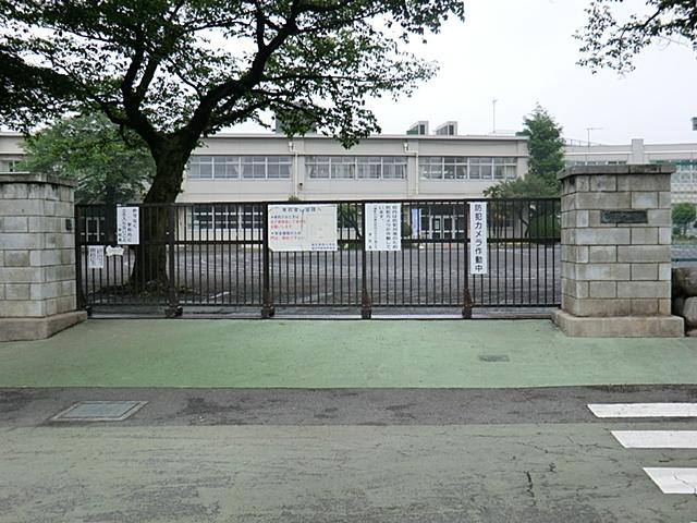 【小学校】福生市立　第四小学校まで414ｍ