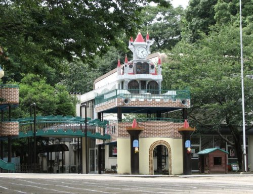 【幼稚園】興善寺幼稚園まで1352ｍ