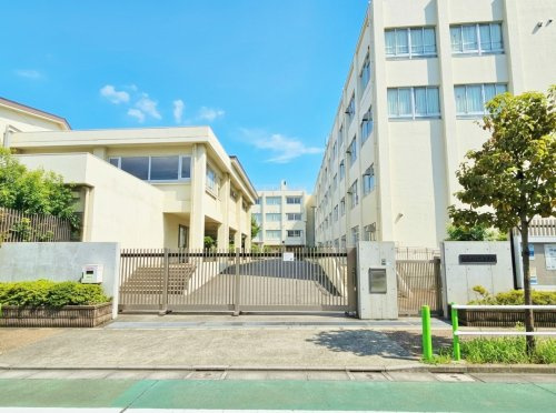 【中学校】板橋区立上板橋第二中学校まで650ｍ