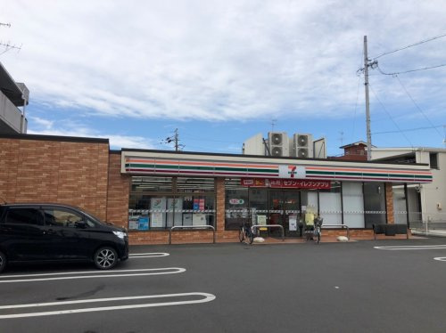 【コンビニエンスストア】セブンイレブン　静岡瀬名店まで293ｍ