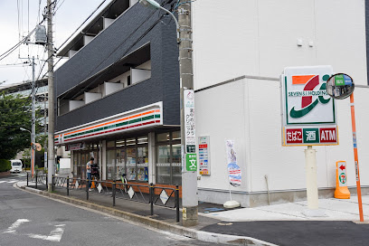 【コンビニエンスストア】セブンイレブン　調布国領町5丁目店まで396ｍ