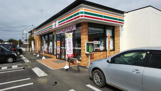 【コンビニエンスストア】セブンイレブン　結城南茂呂店まで1853ｍ