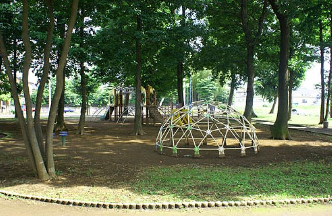 【公園】坂田弁天公園まで812ｍ