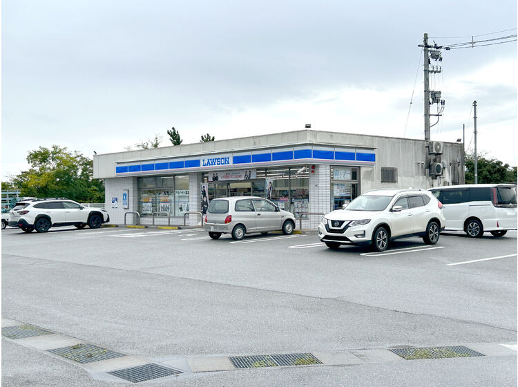 【コンビニエンスストア】ローソン　高岡戸出工業団地店まで1403ｍ