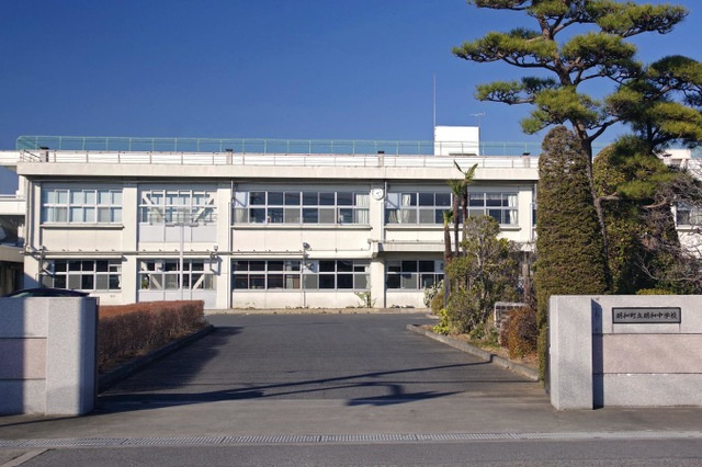 【中学校】明和町立明和中学校まで1100ｍ