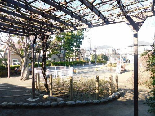 【公園】中町4丁目公園まで274ｍ