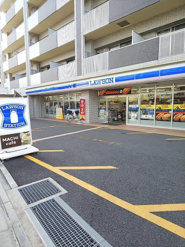 【コンビニエンスストア】ローソン　戸田上戸田店まで1056ｍ