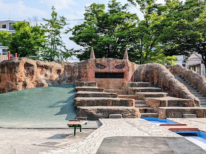 【公園】下河原公園まで304ｍ