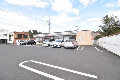 【コンビニエンスストア】セブンイレブン　鹿屋新生町店まで718ｍ