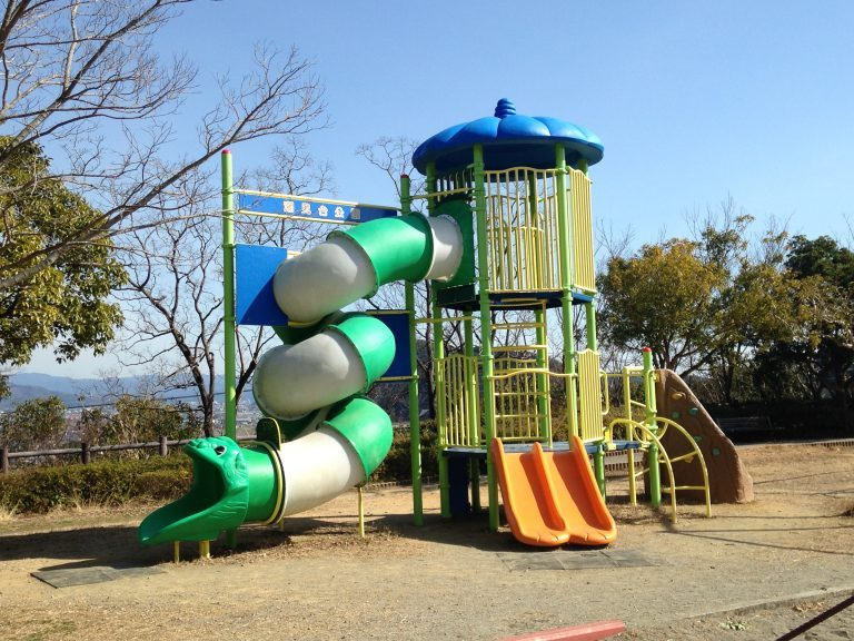 【公園】潮見台公園まで607ｍ