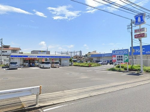 【コンビニエンスストア】ローソン寒川大曲店まで686ｍ