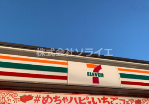 【コンビニエンスストア】セブンイレブン　川越新富町八幡通り店まで109ｍ