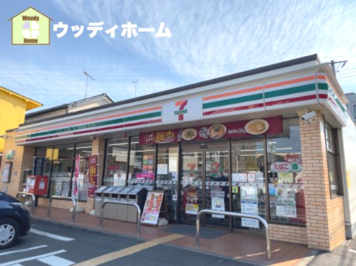 【コンビニエンスストア】セブンイレブン　鳩ヶ谷坂下3丁目店まで982ｍ