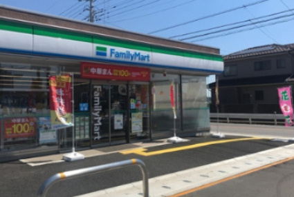 【コンビニエンスストア】ファミリーマート　狭山堀兼店まで886ｍ