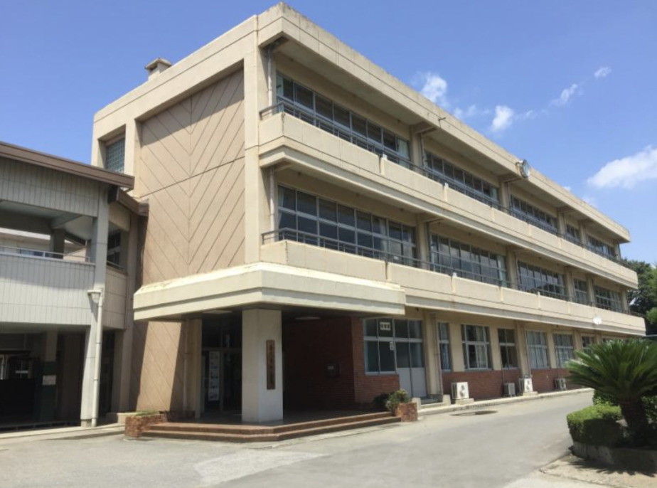 【中学校】熊谷市立　妻沼東中学校まで2738ｍ